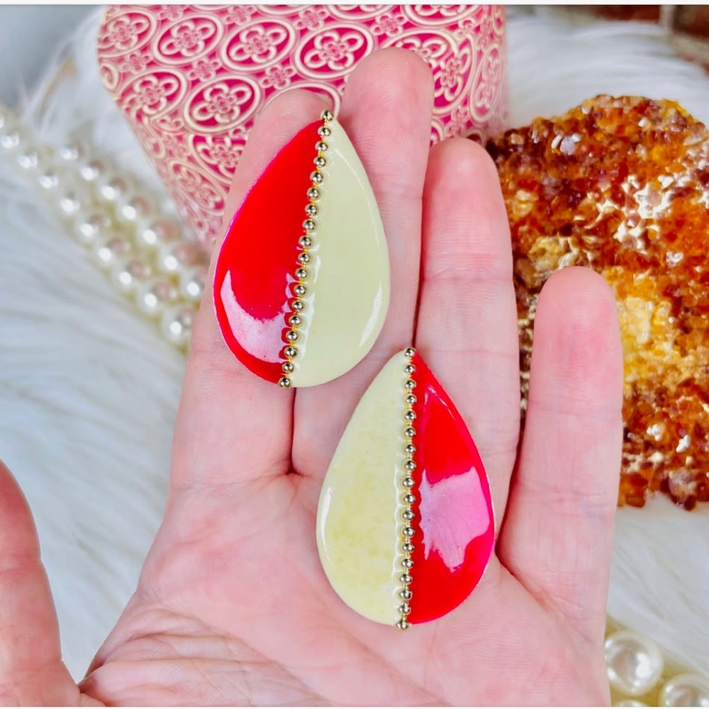 Vintage Don-Lin Red and Cream Enamel Teardrop Earrings